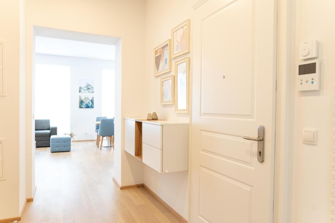 Modern 3 Room Apartment In A Prime Location Wien Exterior foto